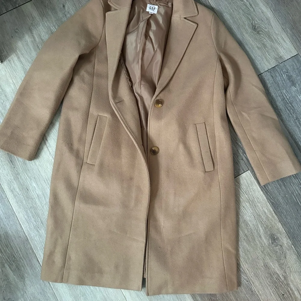 GAP Women's Classic Tan wool Coat - Picture 1 of 7